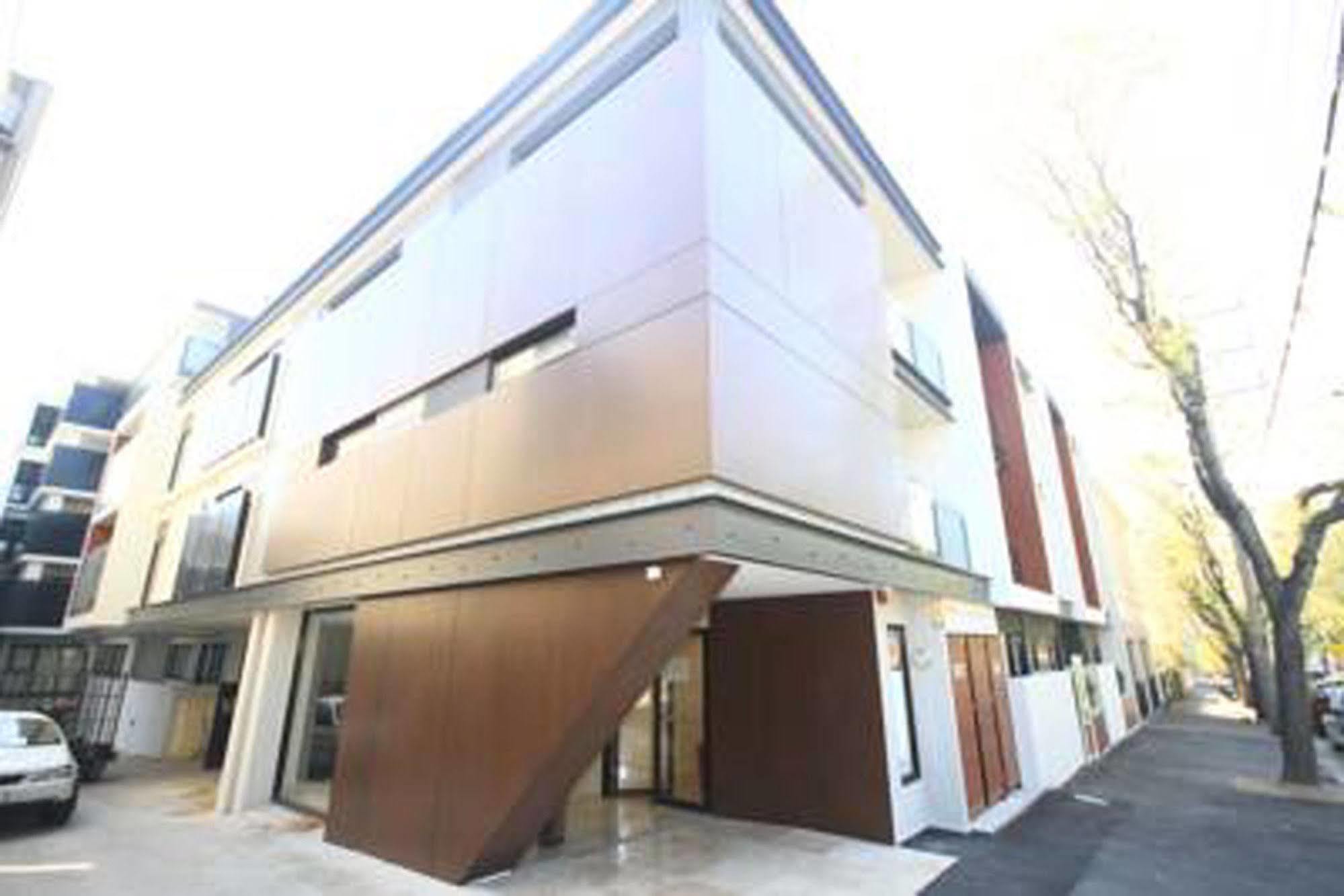 Rnr Serviced Apartments North Ville de Melbourne Extérieur photo
